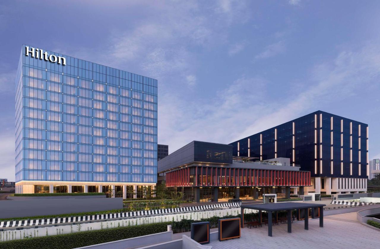 Hilton Bengaluru Embassy Manyata Business Park Ξενοδοχείο Εξωτερικό φωτογραφία