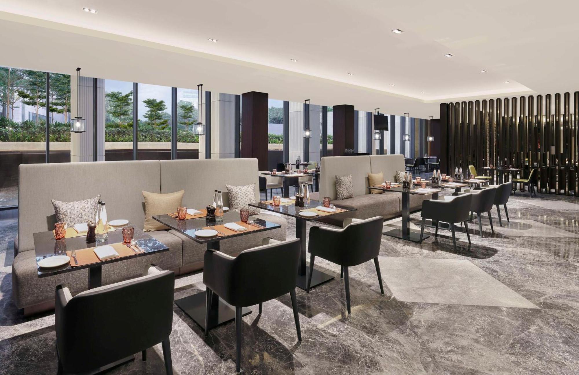Hilton Bengaluru Embassy Manyata Business Park Ξενοδοχείο Εξωτερικό φωτογραφία
