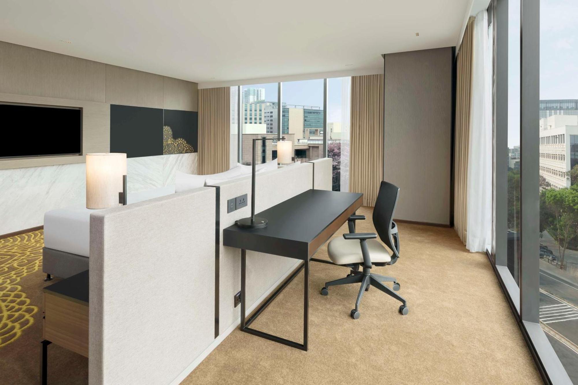 Hilton Bengaluru Embassy Manyata Business Park Ξενοδοχείο Εξωτερικό φωτογραφία