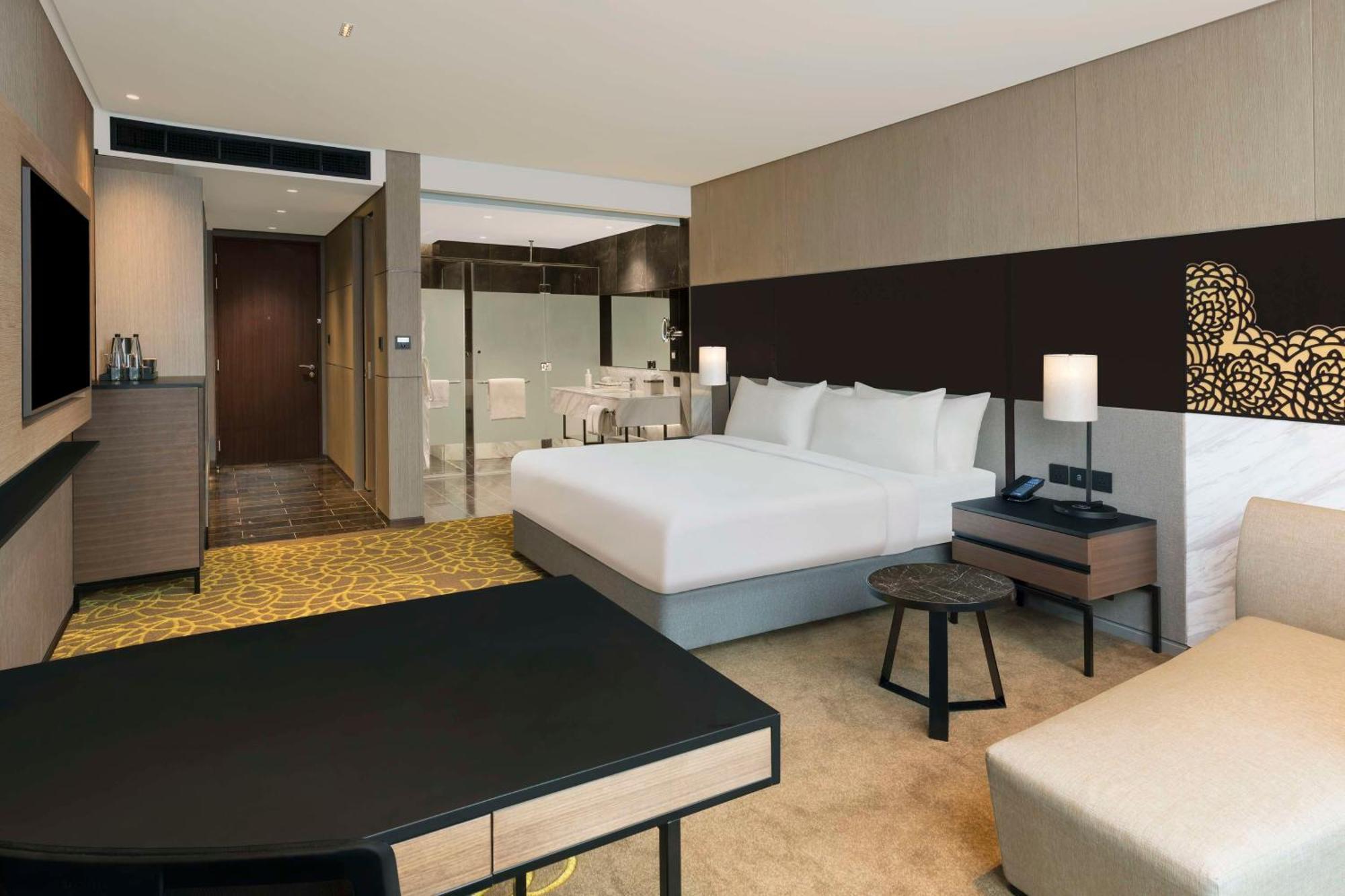 Hilton Bengaluru Embassy Manyata Business Park Ξενοδοχείο Εξωτερικό φωτογραφία