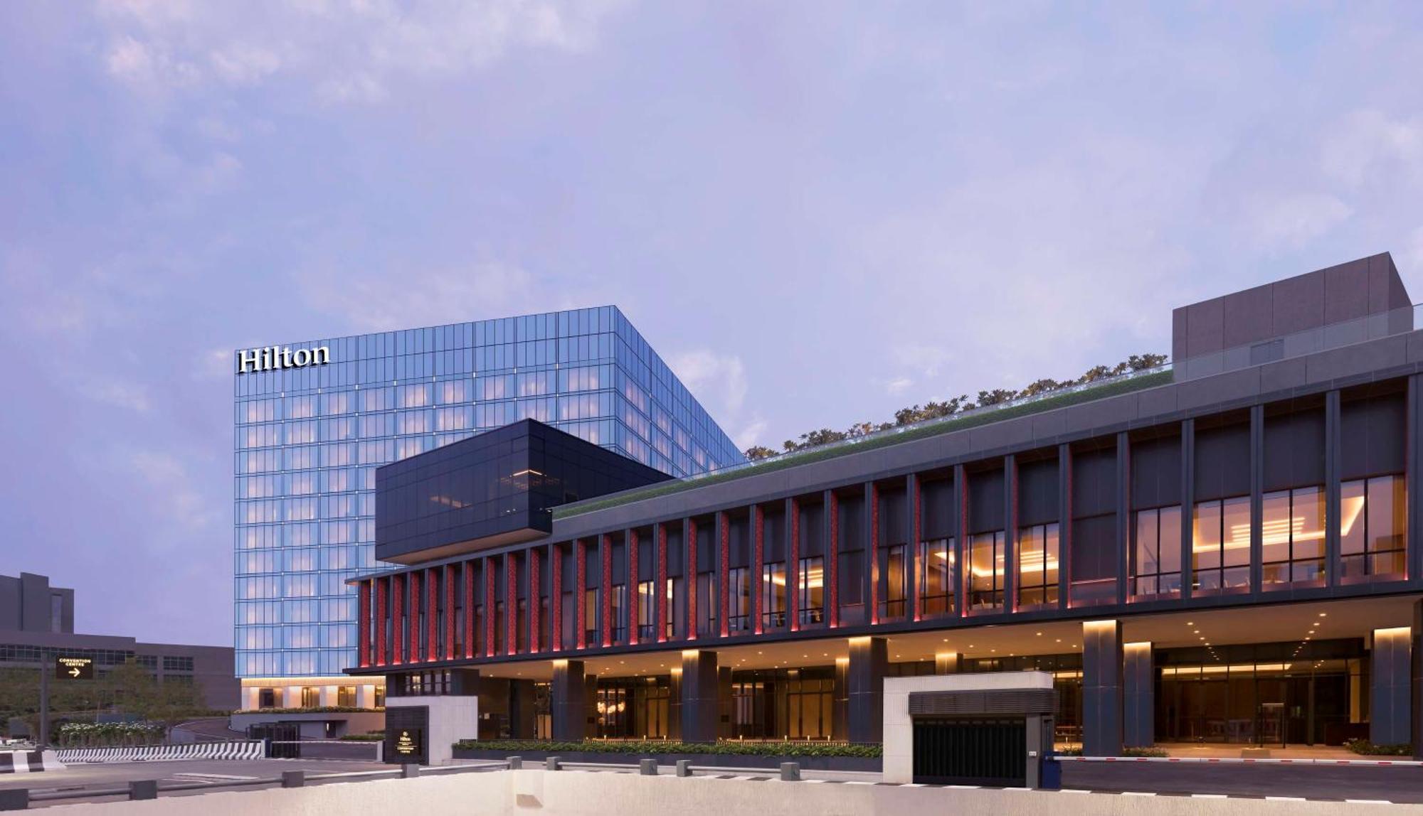 Hilton Bengaluru Embassy Manyata Business Park Ξενοδοχείο Εξωτερικό φωτογραφία