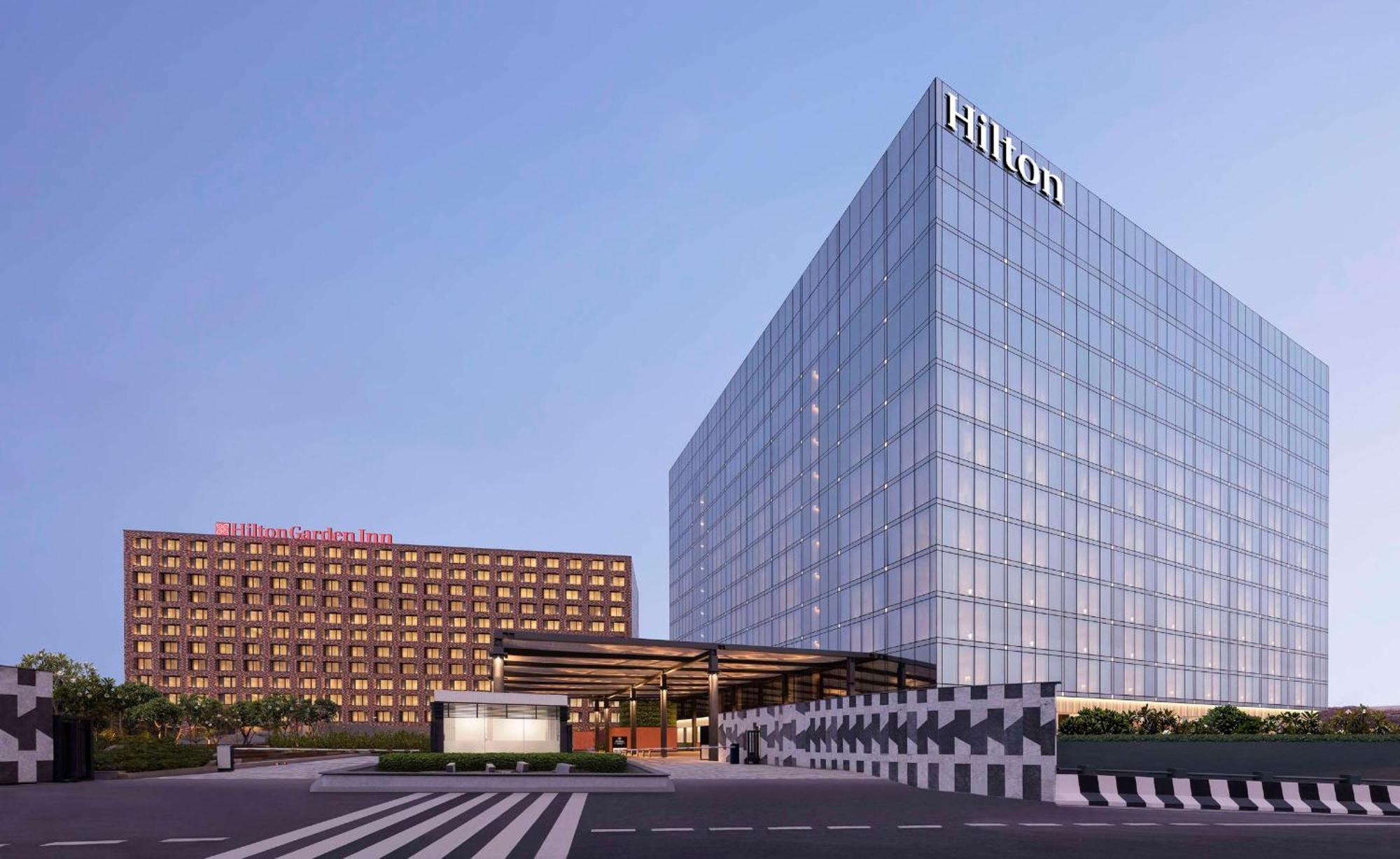 Hilton Bengaluru Embassy Manyata Business Park Ξενοδοχείο Εξωτερικό φωτογραφία
